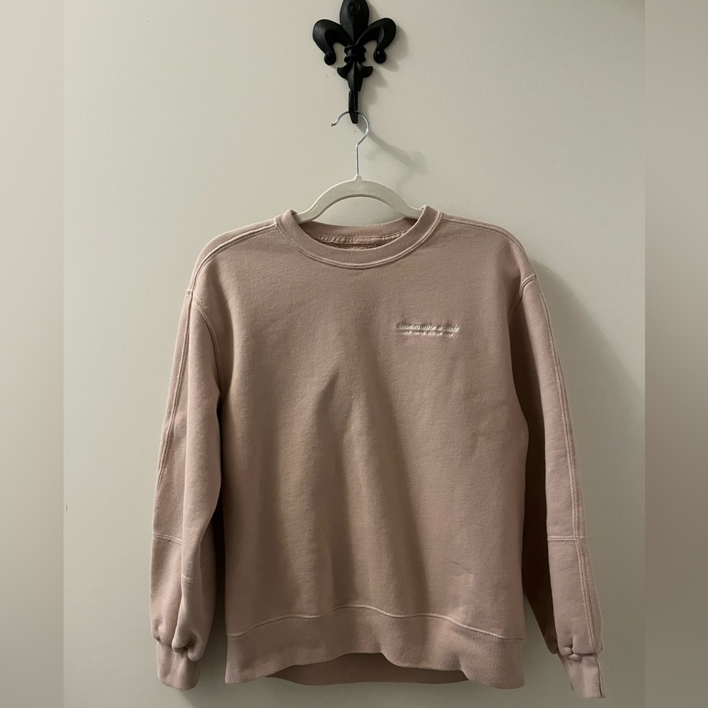 Abercrombie & Fitch fleece sweatshirt